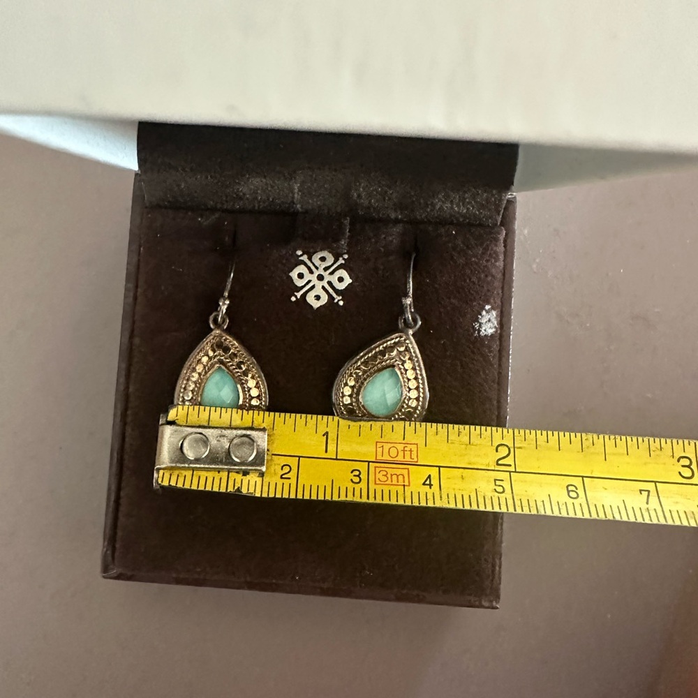 NWOT Anna Beck Gold and Turquoise small Teardrop Earrings - Picture 4 of 4